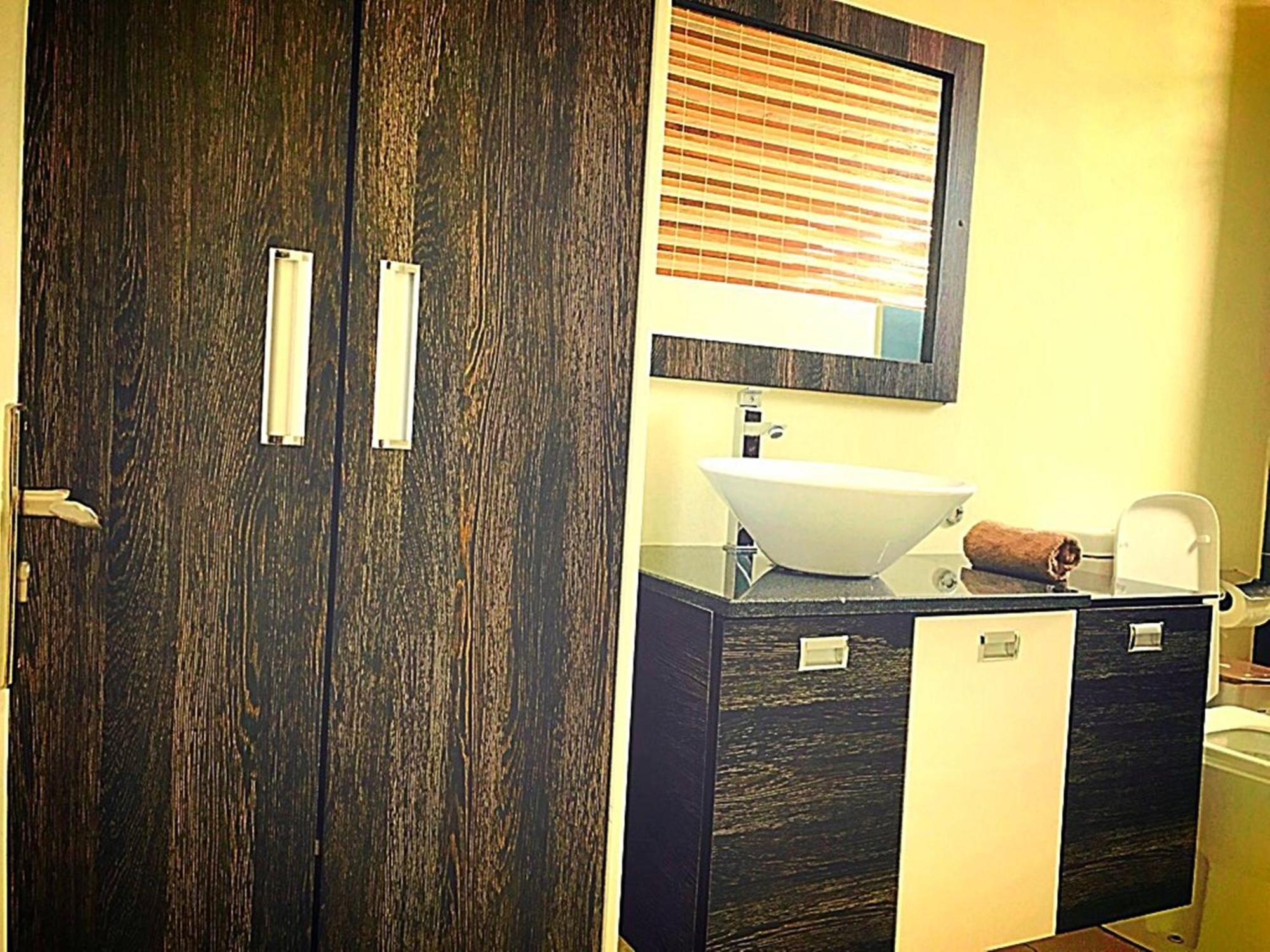 Sugar Reef West Coast Apartment Flic en Flac Room photo